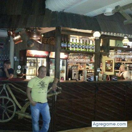 davidajanel5479 chico separado en Los Angeles