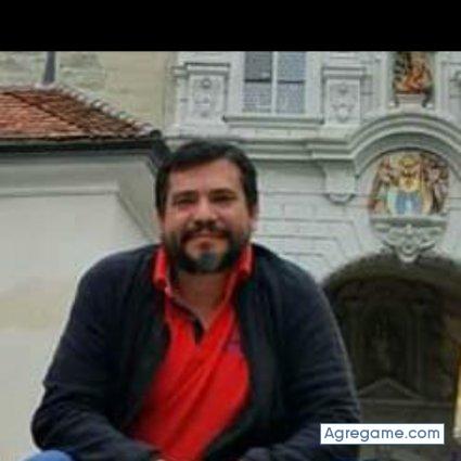 Zaratustra69 chico soltero en Villa Florida