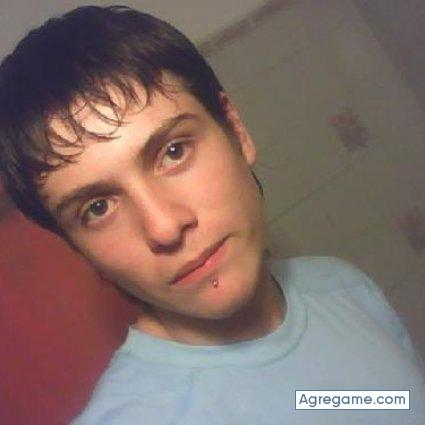 elberdadero chico soltero en Campo Viera