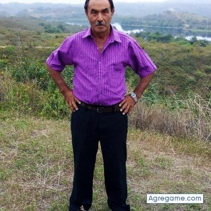 cesarg5862 chico soltero en Ambato