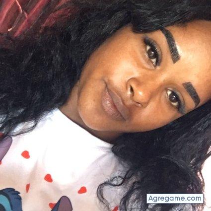 anaelia chica soltera en Banes