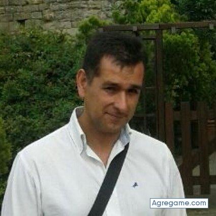 motllo chico soltero en Granollers