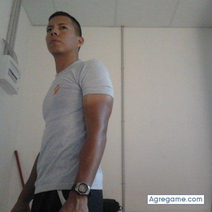 scott83 chico soltero en Tarazona