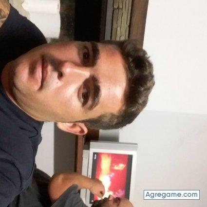 Zelin chico soltero en San Juan Del Puerto