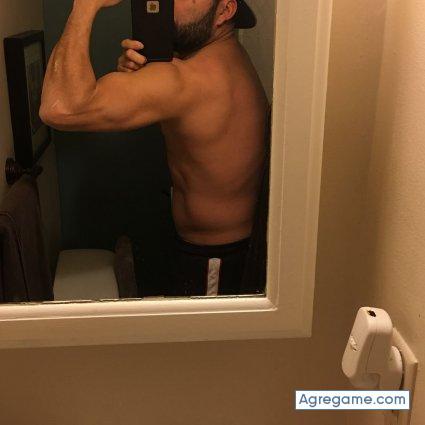 josepaniagua8054 chico soltero en Lawrence