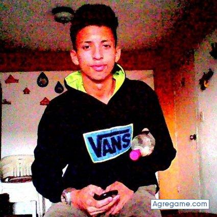 leonardoestredo chico soltero en Naiguatá