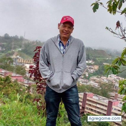 Tonysantosvalera chico soltero en Caracas