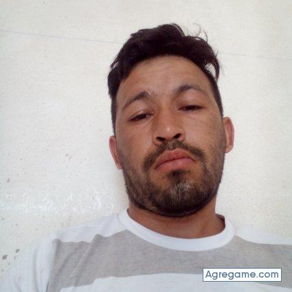 Leonardo120 chico soltero en Itá Ibaté