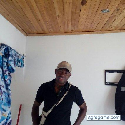 jeffersonfarfan chico soltero en La Victoria