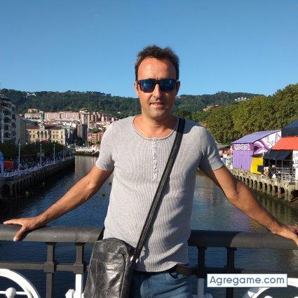 Valdovar chico divorciado en Simancas