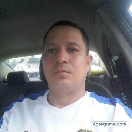 victorcandanedo4430 chico soltero en Las Cumbres