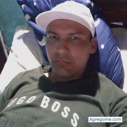 Lotuyoesmio chico soltero en Maracay