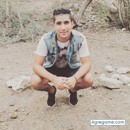 mouradakil chico soltero en El Higueron