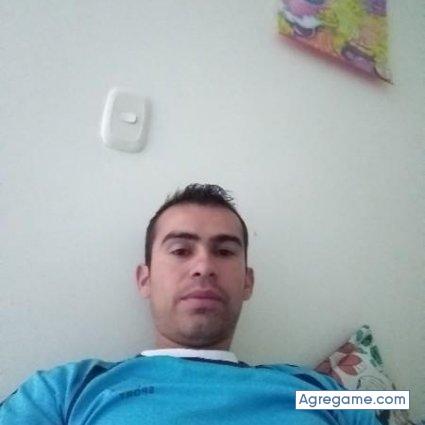 linares84 chico soltero en Mosquera