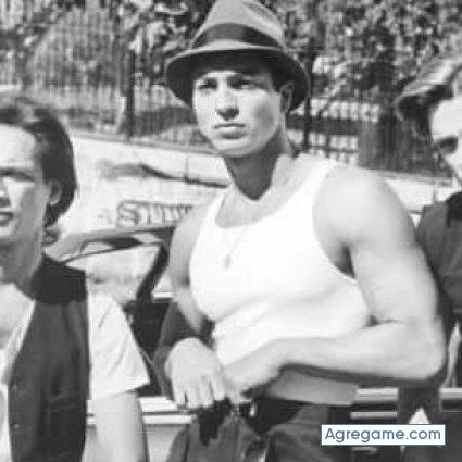 andresdiaz3062 chico soltero en Corcoran