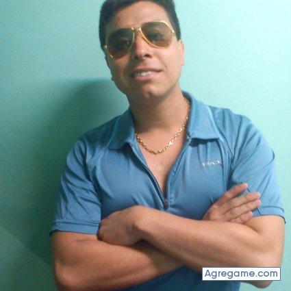 eliaseltalentoso chico soltero en Santiago