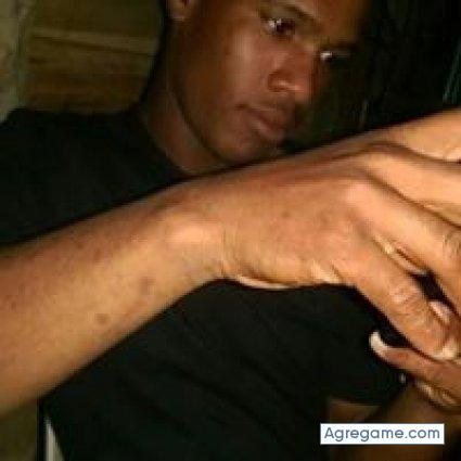 leonelbyestevez chico soltero en Ensanche Libertad