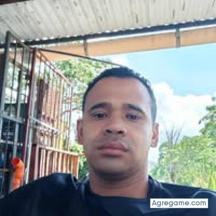 carlosmartinez5035 chico separado en Chacao