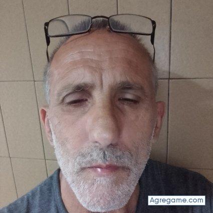 FABIO_62_AR chico casado en Bernal