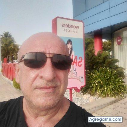 240167 chico soltero en Elche