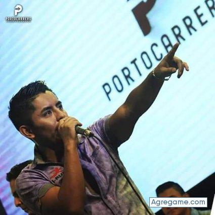 Derhil chico soltero en Oxapampa