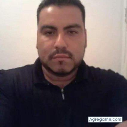 Gustavo2377 chico soltero en Maywood