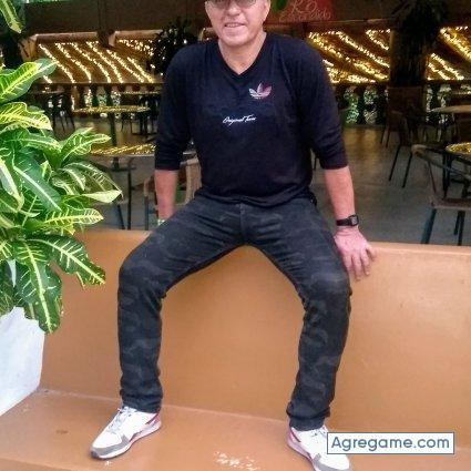 Willy1963 chico soltero en Medellín