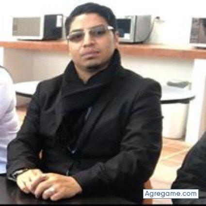 javierrivadeneira chico soltero en Viche