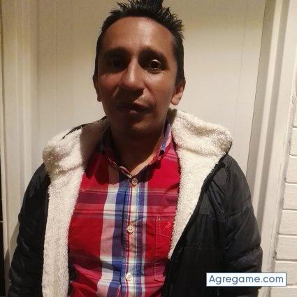 johnsoncruz chico soltero en Tunja