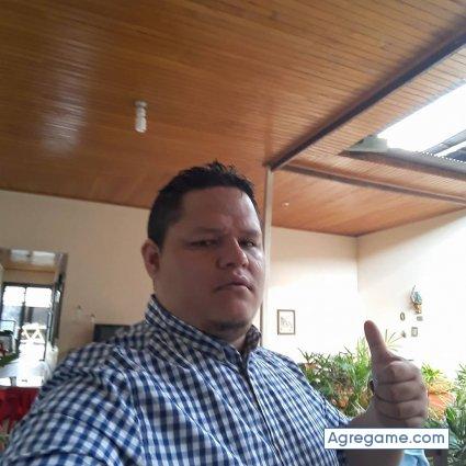 juancamilo77 chico soltero en Suaza