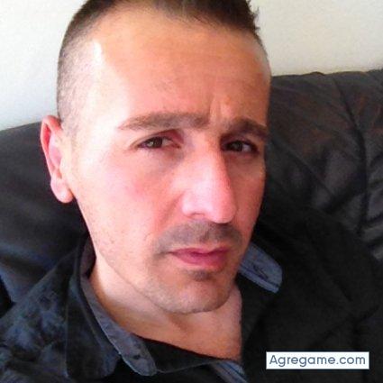 mo1234 chico soltero en 