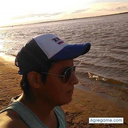 sebastianfioravanty chico soltero en Pilar