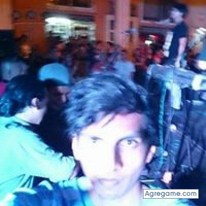 yukigerard chico soltero en Montañita