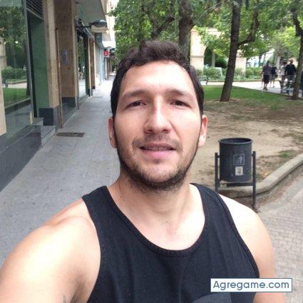 Alejandro2015gd chico soltero en Fuentes de Onoro