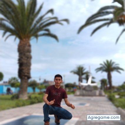 Vhugo2 chico soltero en Cusco