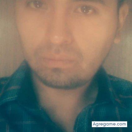 Emanuelura chico soltero en Banfield