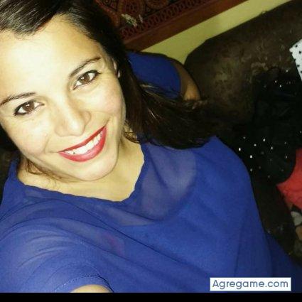 Gisella chica soltera en Pinamar