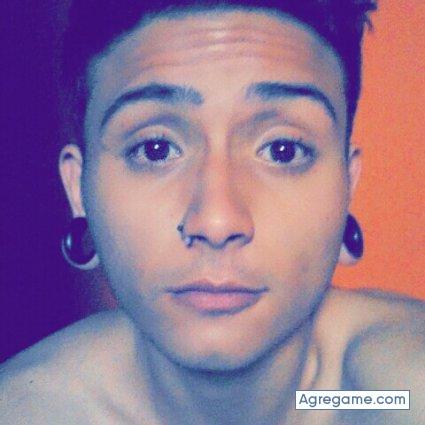 Stevenmolina4 chico soltero en Aserrí