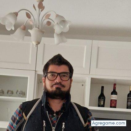 Edgar8042 chico soltero en San Sebastian