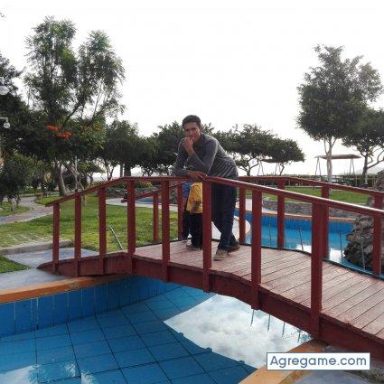 alexponce8736 chico soltero en Desaguadero