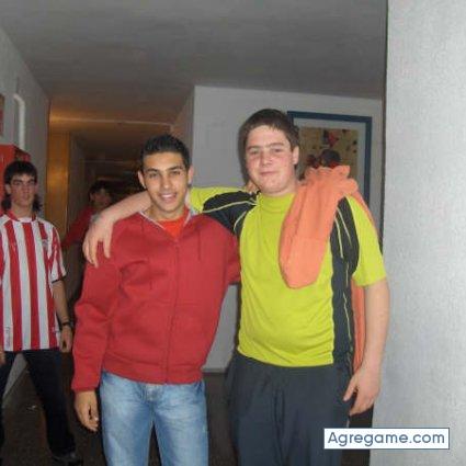 piriker chico soltero en Villablino