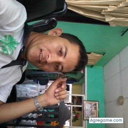 Chesedin chico soltero en Malambo