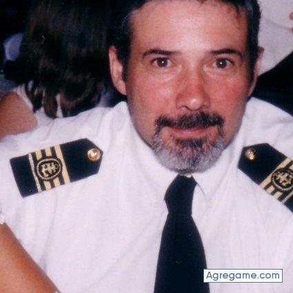 oldfisherman chico divorciado en Sevilla
