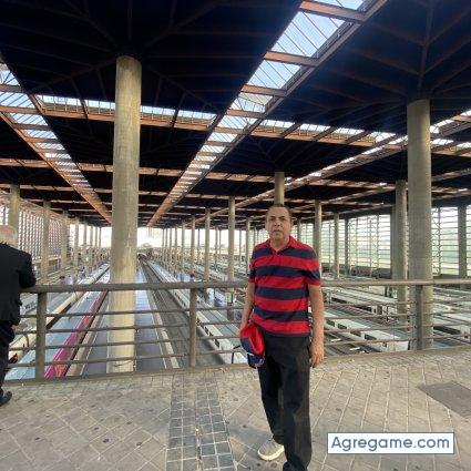 LeoIv chico soltero en 