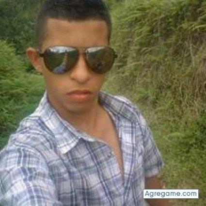 Josbrannavarro chico soltero en San Rafael Arriba