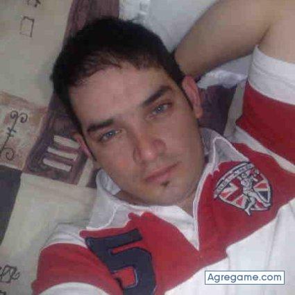 9032 chico separado en Beccar