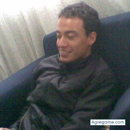 ahernan chico soltero en Bogotá