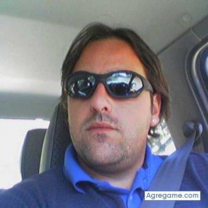 chelby chico soltero en Marbella