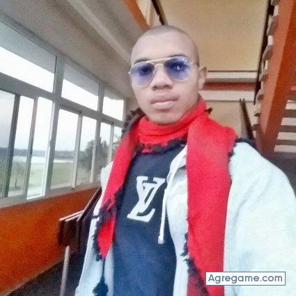 Nidjade chico soltero en Aguada De Pasajeros