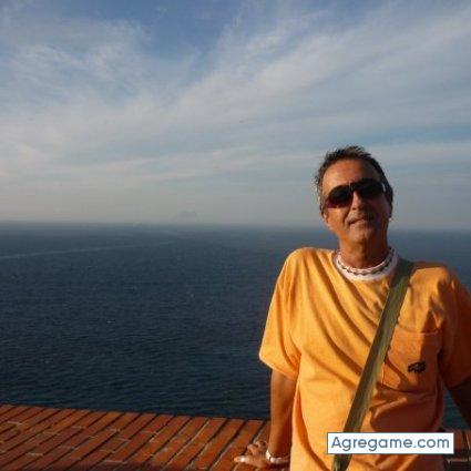 articumare chico soltero en Almuñecar